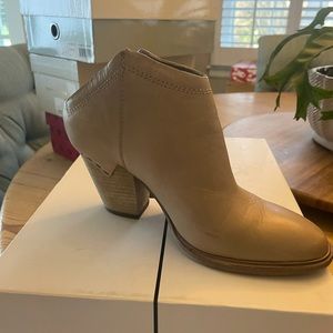 Dolce Vita cool boot/mule. Leather. Like new . 6.5